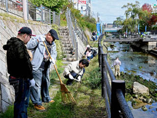 Clean River Neyagawa